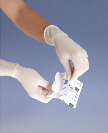 Повязка стерильня CANNULA PLAST 8см х5,8см/50шт. для фиксацийй канюль,нетканная фотография товара